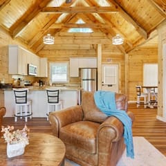 Waterfront Lake Keowee Chalet