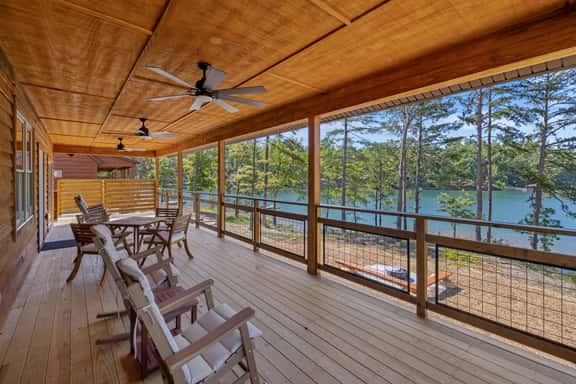 Whispering Pines Cottage on Keowee - Image 1